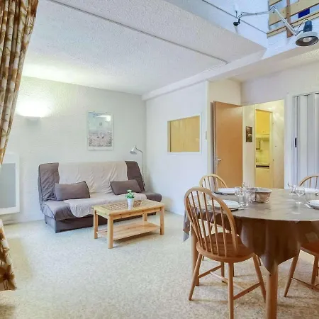 Apartment Duplex Pour 6 Pers Avec Balcon, Parking Et Face Telecabine A - Fr-1-401-200